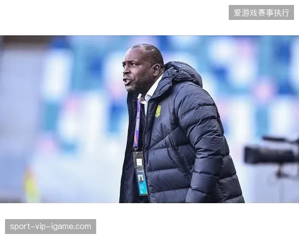 北京国安高位逼抢战术体系存隐患，京鲁大战暴露出球队体能储备问题